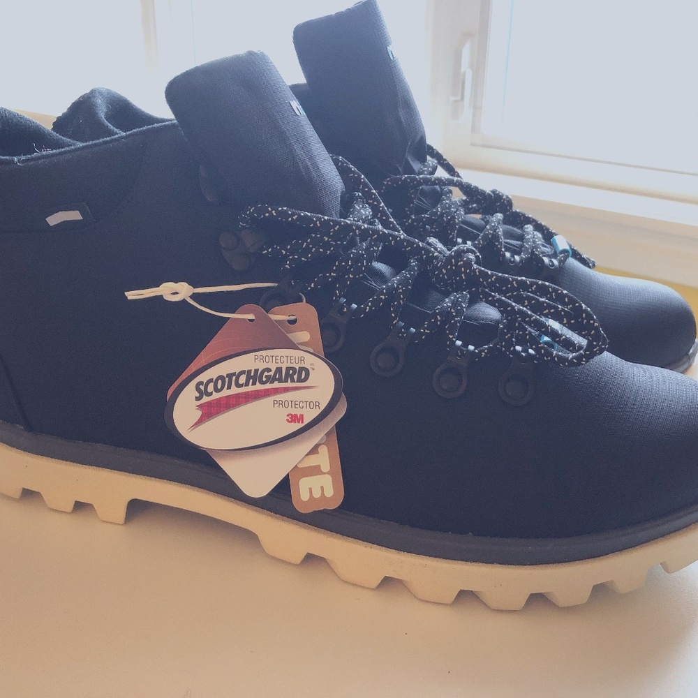 Native Fitzsimmons Treklite Mens Boots